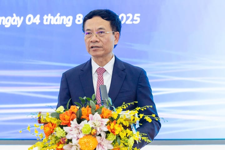 Bộ trưởng Khoa học và Công nghệ Nguyễn Mạnh Hùng phát biểu tại sự kiện. (Ảnh: VNPT)