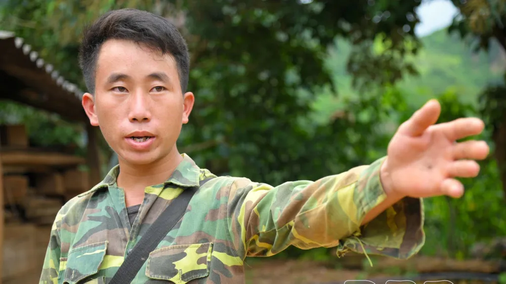 truong-ban-mua-a-thi-anh-bao-dien-bien-phu-4100-9137.jpg
