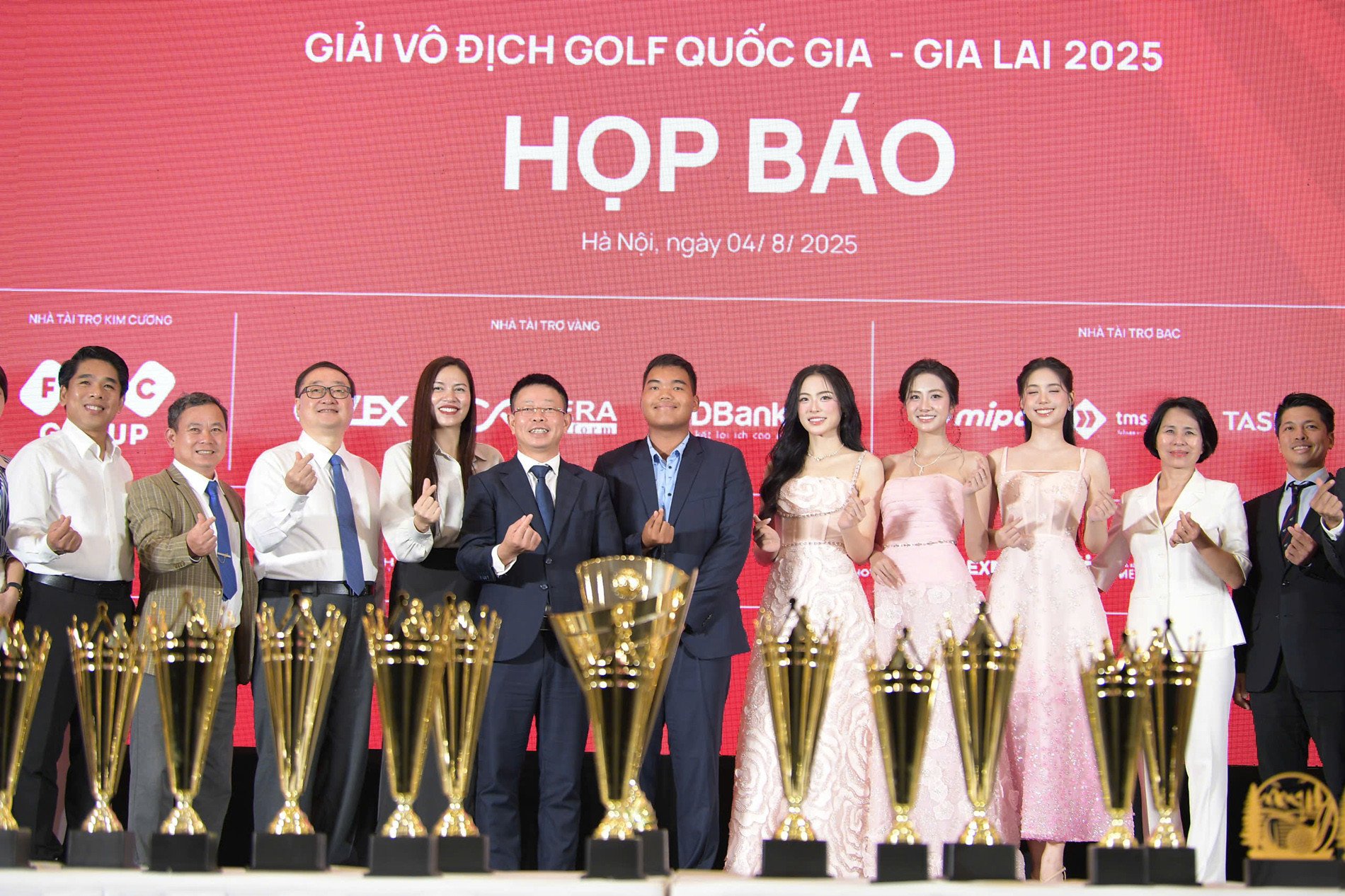 វាយកូនហ្គោល vdqg 2025.jpg