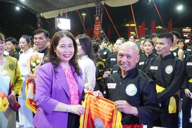 Hàng trăm VĐV tranh tài tại giải vô địch võ cổ truyền ở phố biển Gia Lai- Ảnh 3.