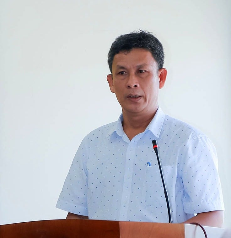ong-huynh-van-hieu-truong-phong-tccb-cong-bo-cac-quyet-dinh.(1).jpg