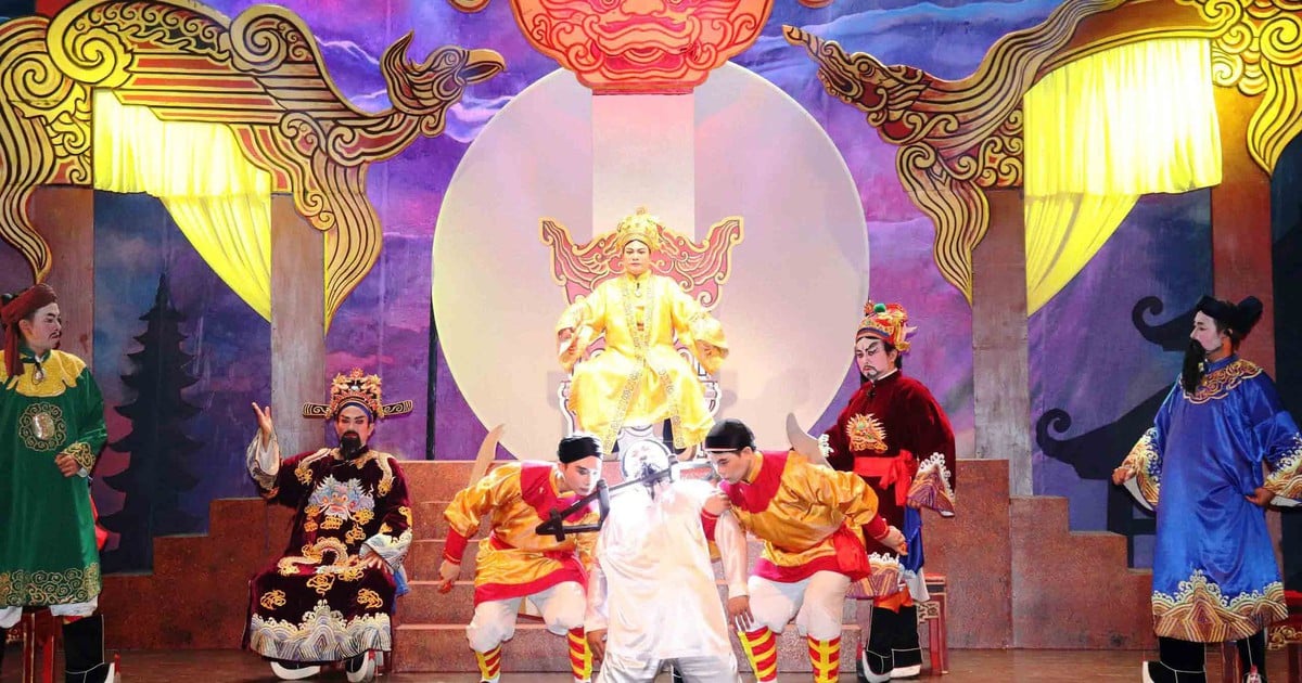 មហោស្រព Nguyen Hien Dinh Tuong ចាប់ផ្តើមសំដែងរឿង "Forever with the mountain and Rivers"