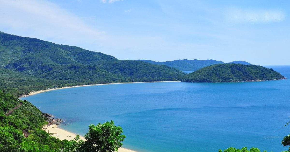 TOURISM DEVELOPMENT FROM LOCAL VALUES