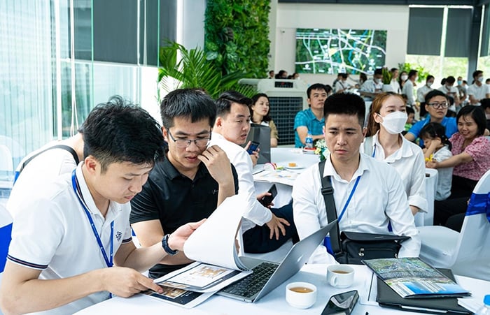 Báo động “tiền thật, học giả” các khóa học môi giới bất động sản -0