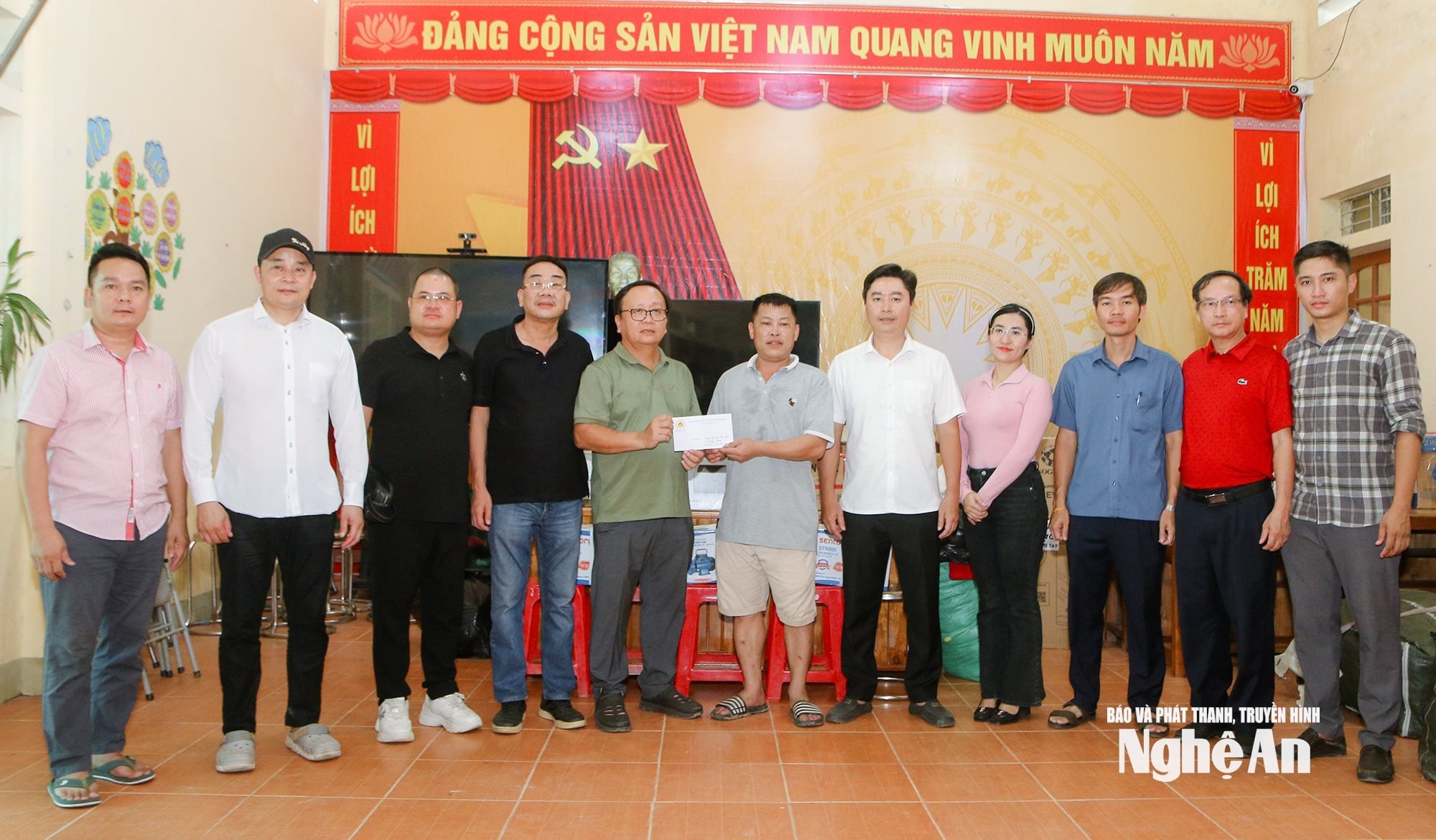 រូបថត ៤ សមាគមធុរកិច្ច