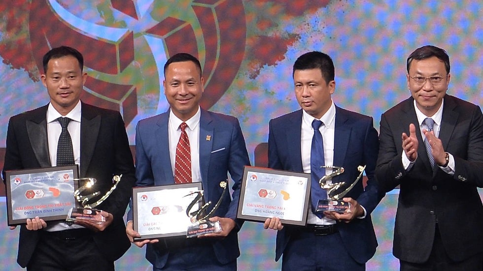 Trọng tài Trần Đình Thịnh đáng lẽ sẽ thổi Siêu cúp, lễ an táng tại quê nhà ngày 7.8- Ảnh 5.