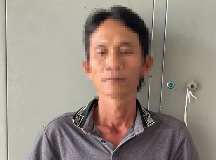 Execution of arrest warrant for temporary detention in property fraud case
