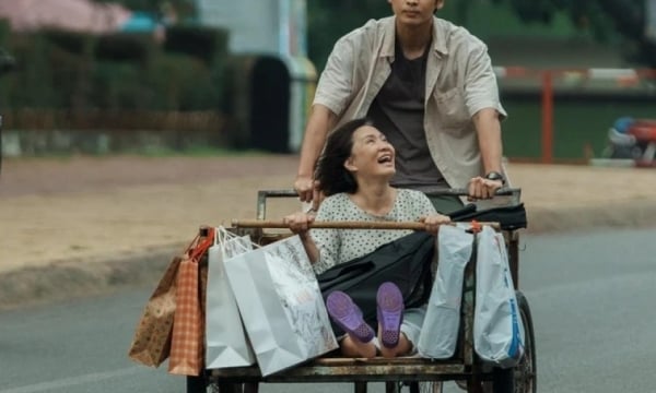 Mang mẹ đi bỏ thu 77 tỉ đồng, lật đổ Conan Movie 28