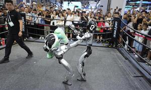Công nghệ 27/7: Robot ‘đổ bộ’ Thượng Hải, màn trình diễn lớn chưa từng có