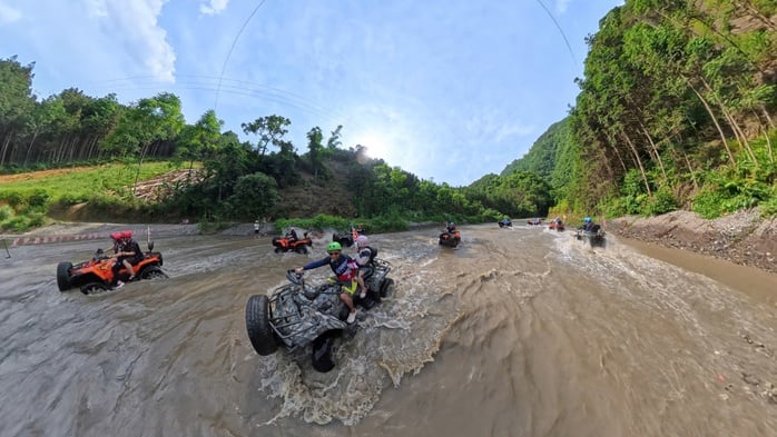 Hòa mình vào bức tranh thiên nhiên và văn hóa đa sắc- Ảnh 4.