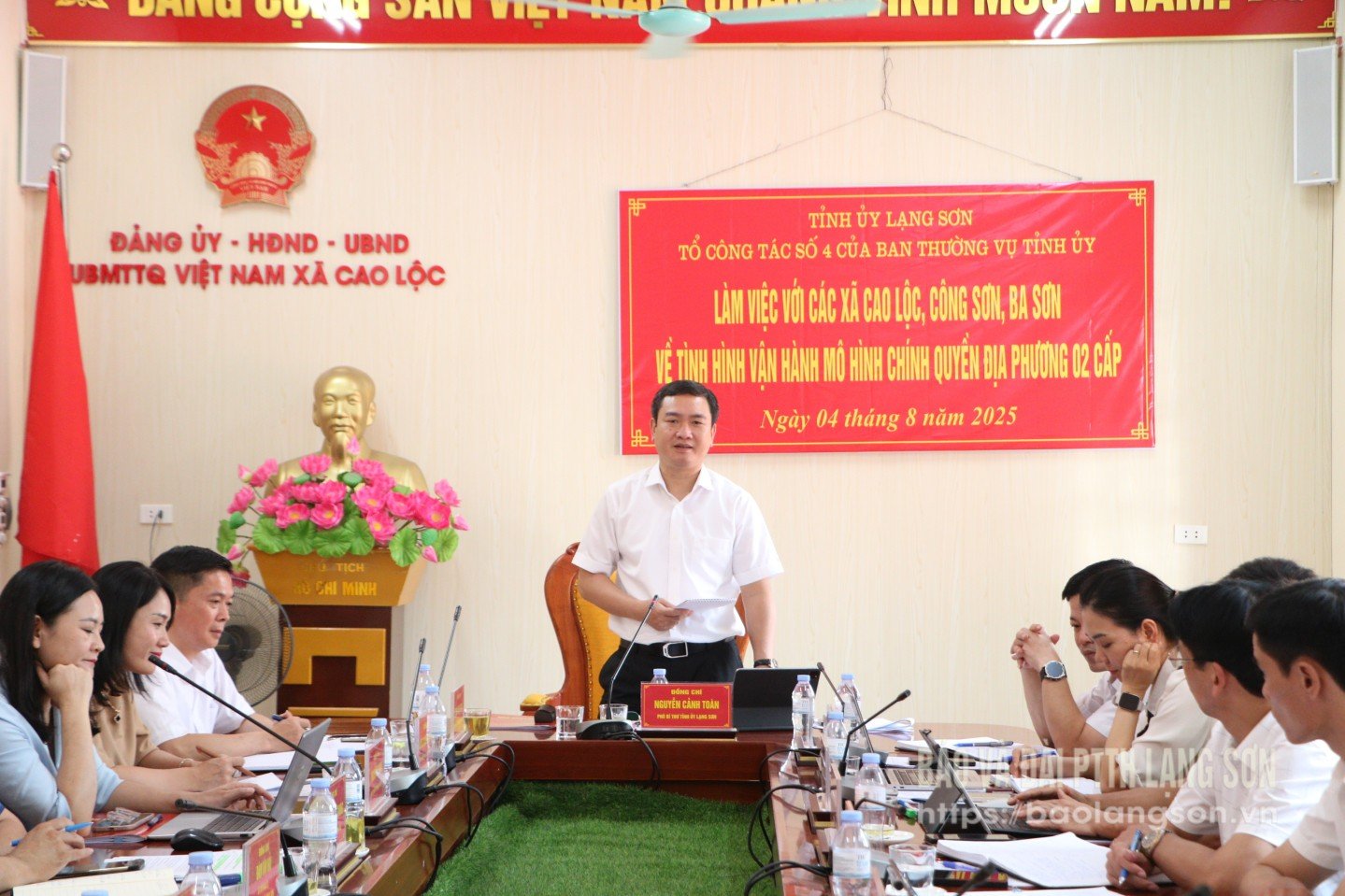 Đồng chí Nguyễn Cảnh Toàn, Phó Bí thư Tỉnh ủy phát biểu chỉ đạo tại buổi làm việc