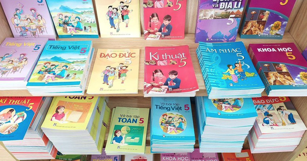 ការបញ្ចុះតម្លៃ និងការផ្តល់ជូនសៀវភៅសិក្សា