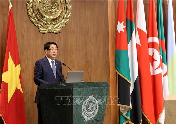 Photo caption