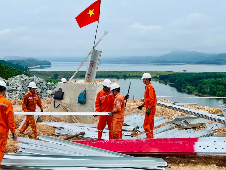 Đảng bộ EVN: Hạt nhân lãnh đạo đảm bảo cung cấp điện và phát triển hạ tầng điện quốc gia- Ảnh 2.