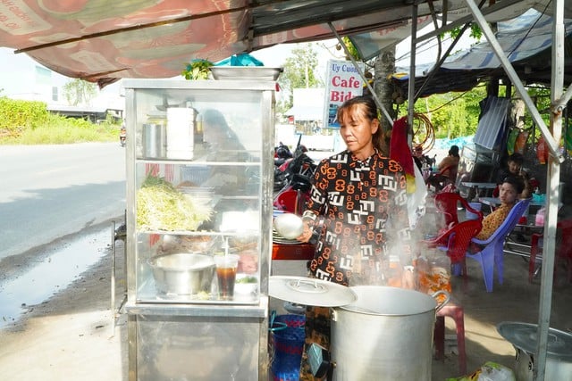 Cháu vua Thành Thái bị bại não: Con của vị hoàng tôn ...xấu số - Ảnh 5.