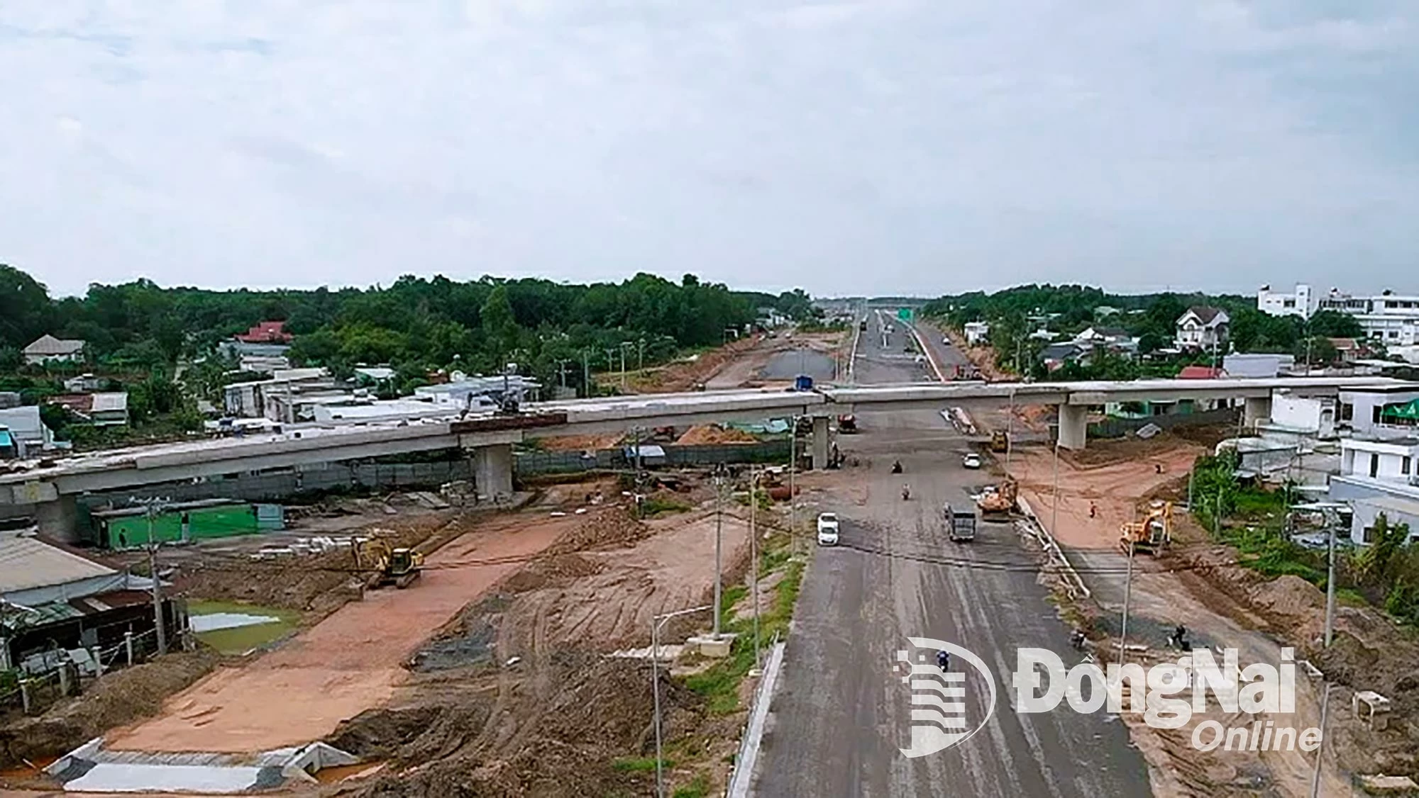 Thi công Dự án Thành phần 3, Dự án Đường vành đai 3 - Thành phố Hồ Chí Minh. Ảnh: Phạm Tùng