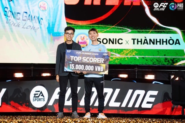Chung kết FVPL SUMMER 2025: NK lập hat-trick vô địch, giành vé dự FC Pro Champions Cup- Ảnh 8.