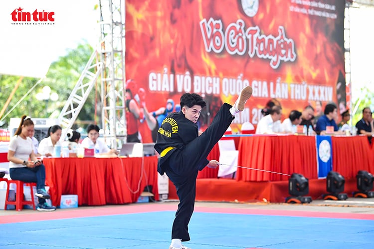 Hơn 700 võ sĩ tranh tài tại Giải Vô địch Võ cổ truyền quốc gia lần thứ XXXIV tại Gia Lai - Ảnh 3.