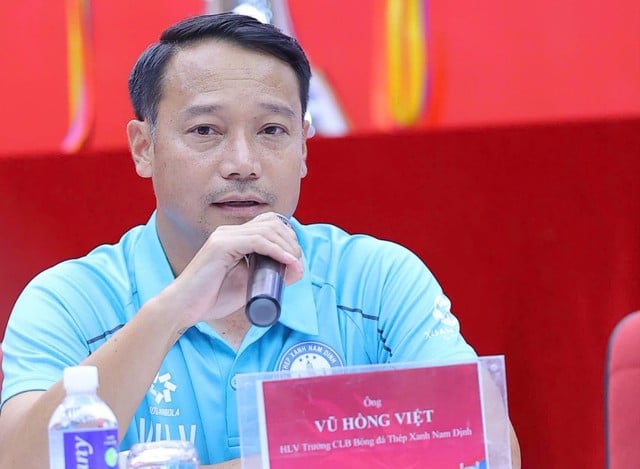 HLV Nam Định báo tin sốc về Xuân Son, HLV Polking tin CLB CAHN vô địch Siêu cúp- Ảnh 2.