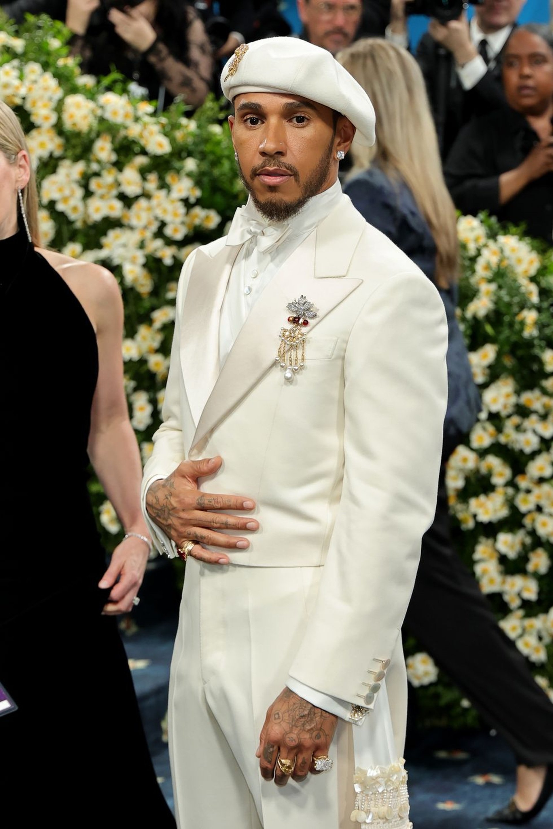 Lewis Hamilton: Biểu tượng thời trang tỷ đô vượt khỏi giới hạn đường đua - 6