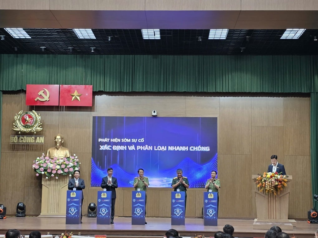 Ra mắt Hệ thống điều hành An ninh mạng Quốc gia: Lá chắn số bảo vệ đất nước - 1