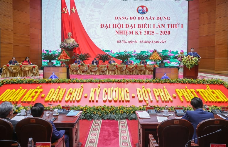 Thủ tướng: Đột phá phát triển các phương thức giao thông, thúc đẩy giao thông xanh và đô thị thông minh- Ảnh 5.