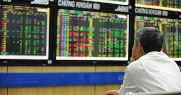 El VN-Index se tambalea camino del pico de los 1.600 puntos