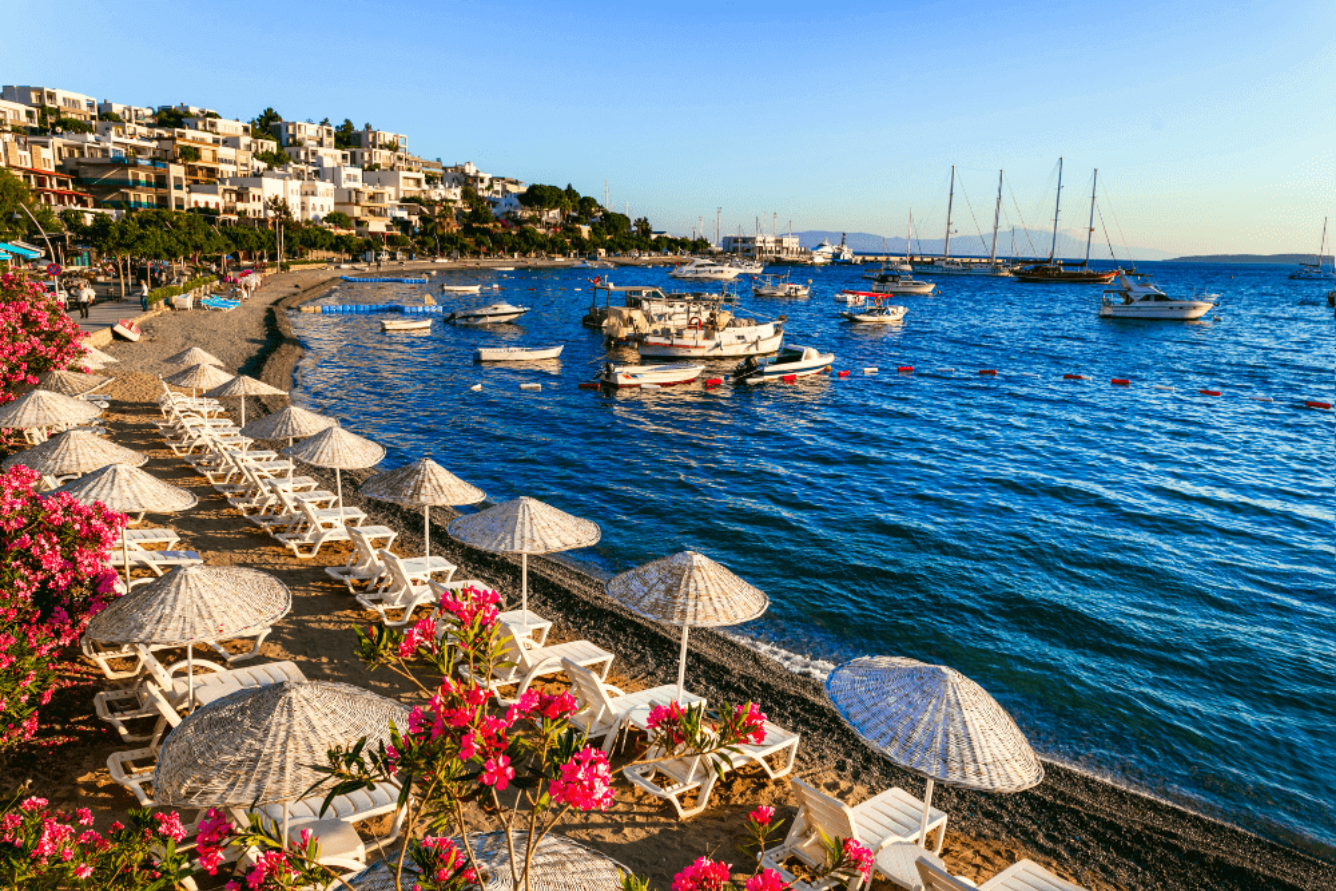 Top 5 địa điểm du lịch mùa hè Bodrum: Viên ngọc Địa Trung Hải của Thổ Nhĩ Kỳ