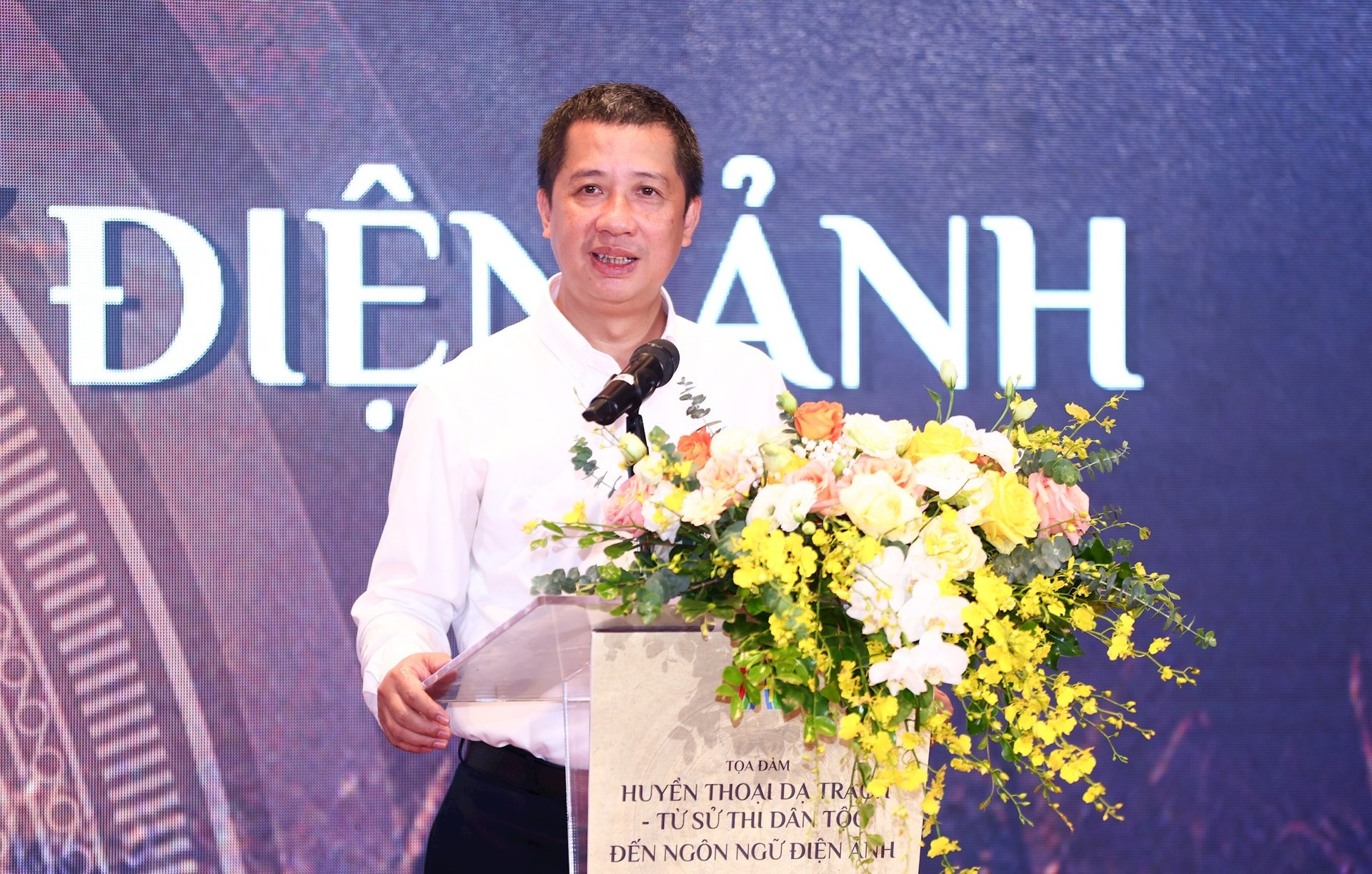 tgd-tbt-dai-ha-noi-nguyen-kim-khiem-2-.jpg