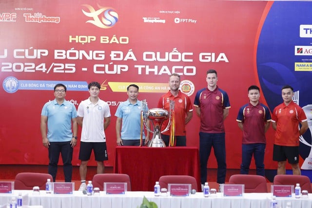 HLV Nam Định báo tin sốc về Xuân Son, HLV Polking tin CLB CAHN vô địch Siêu cúp- Ảnh 3.