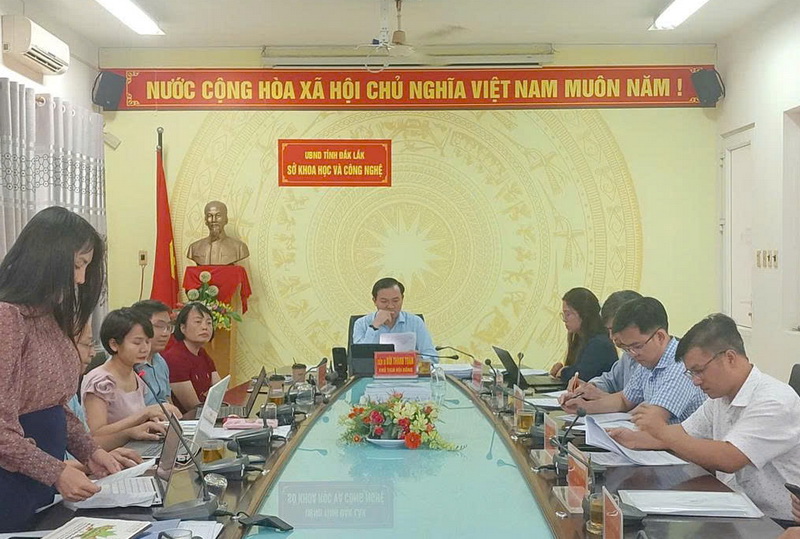 ការទទួលយកលទ្ធផលការងារវិទ្យាសាស្ត្រ និងបច្ចេកវិទ្យាថ្នាក់ខេត្ត "ការស្រាវជ្រាវលើការអនុវត្តបច្ចេកវិទ្យាណាណូ ដើម្បីអភិរក្សផ្លែបឺរ និងទុរេននៅដាកឡាក់"