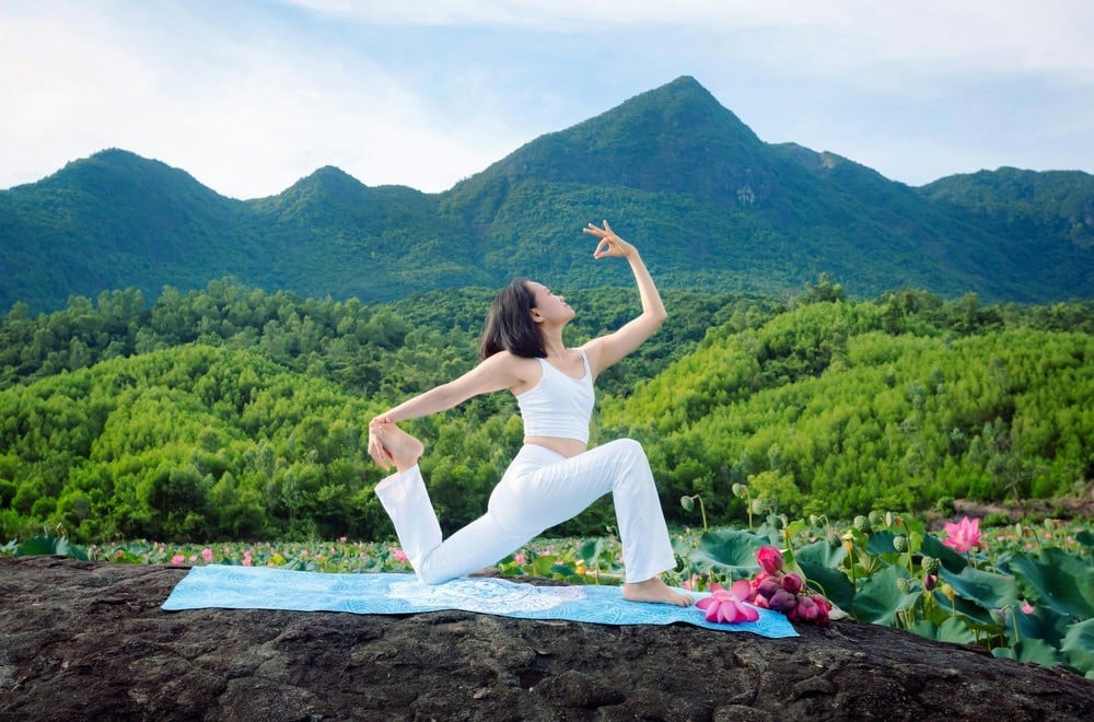 Các tour du lịch chữa lành kết hợp với liệu trình bài bản như yoga, thiền định...