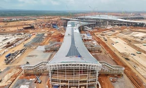'Trái tim' sân bay Long Thành tăng tốc về đích bất chấp nắng mưa thất thường