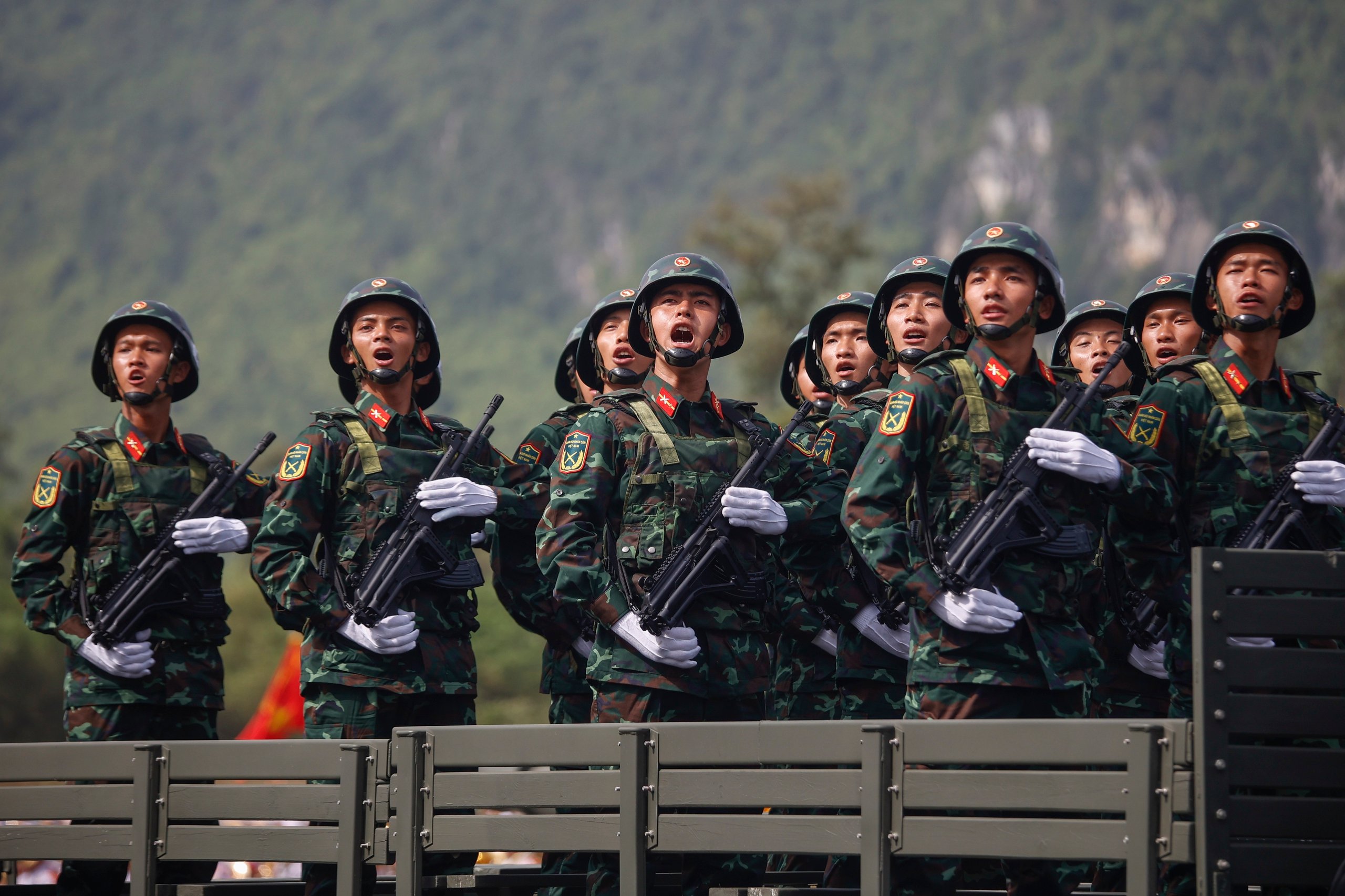 Quân đội, công an phô diễn sức mạnh với dàn khí tài hiện đại- Ảnh 12.