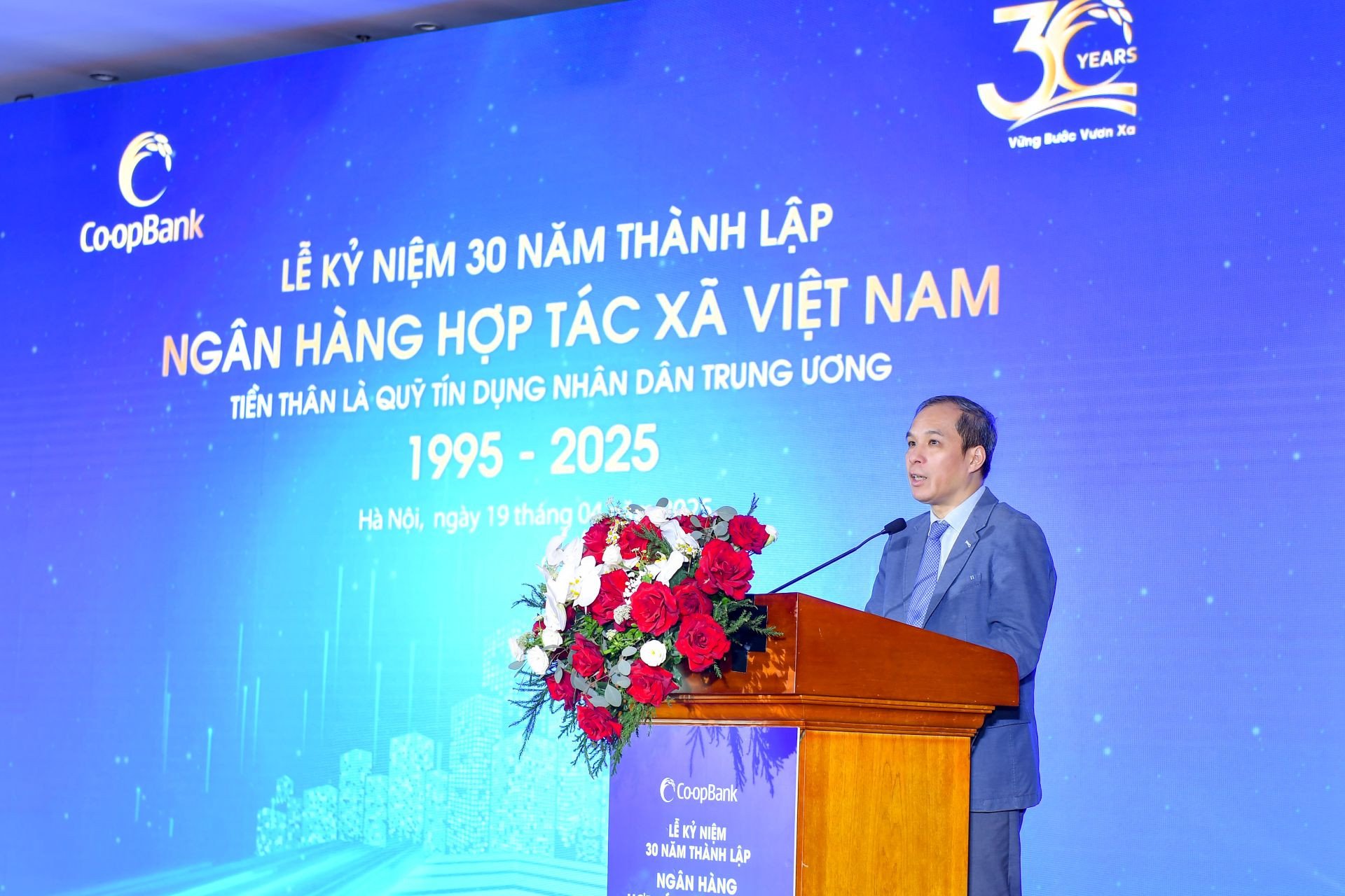 Bài 2 ảnh 1.jpg