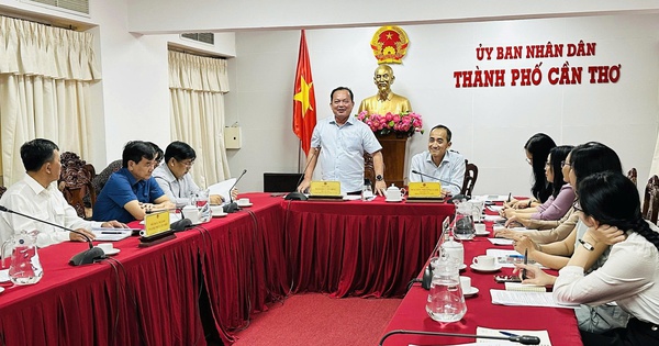 Can Tho ជំរុញហេដ្ឋារចនាសម្ព័ន្ធ ទាក់ទាញការវិនិយោគ ឧស្សាហកម្មកែច្នៃ