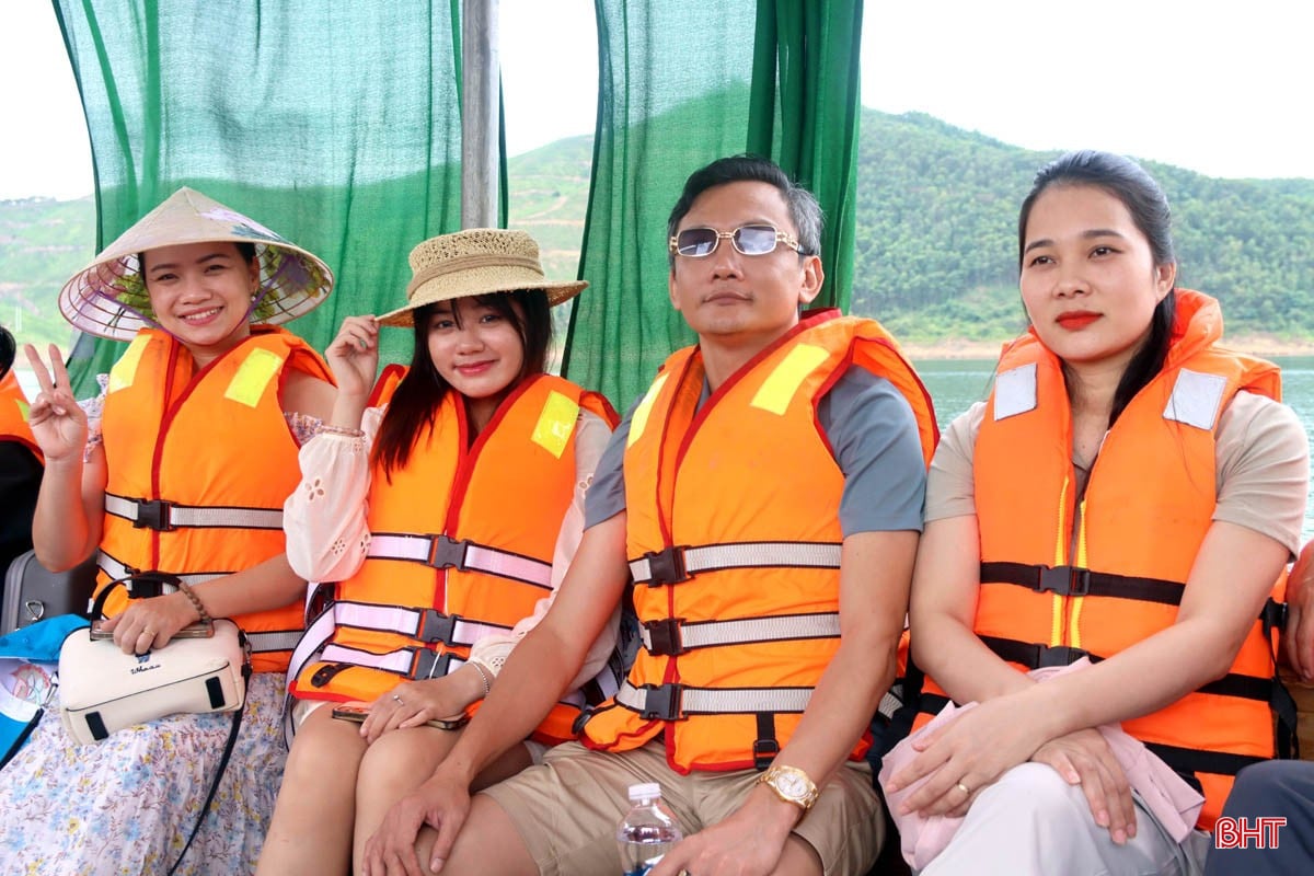 bqbht_br_khao-sat-he-sinh-thai-ho-ngan-truoi.jpg