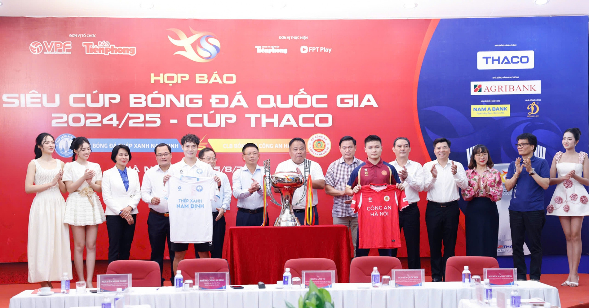 Xuan Son ខកខានជើងទីមួយនៃ V-League, National Super Cup កំពុងក្តៅ