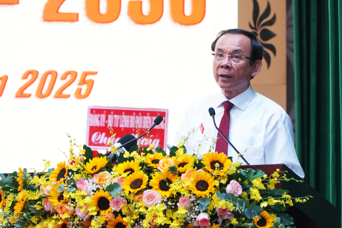 Bí thư Thành ủy TP HCM Nguyễn Văn Nên giữ chức Bí thư Đảng ủy Quân sự thành phố- Ảnh 5.