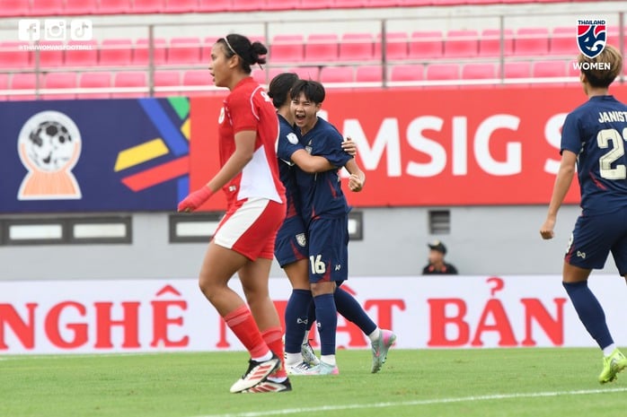 Thái Lan thắng đậm Indonesia 7-0 ở trận ra quân ASEAN Cup nữ 2025- Ảnh 2.