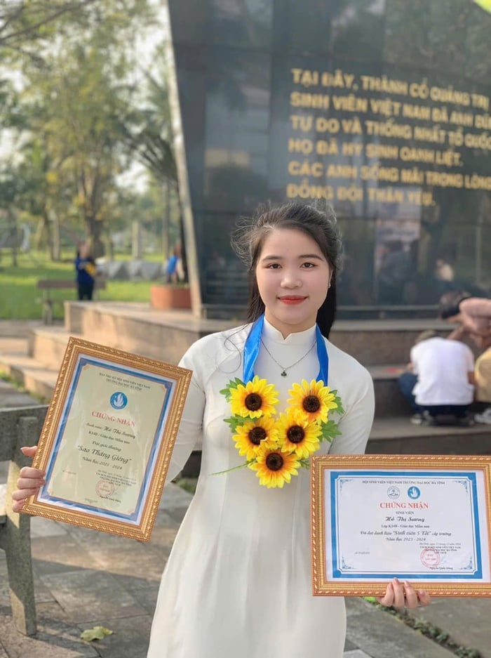 Nữ cử nhân người Chứt đầu tiên ở Rào Tre và ước mơ trở thành người “gieo chữ”- Ảnh 4.