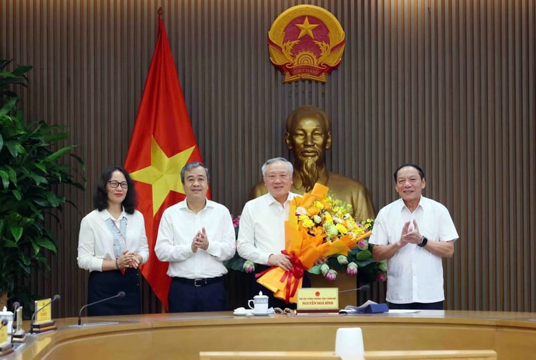 Đưa công tác bảo vệ nền tảng tư tưởng của Đảng trong Đảng bộ Chính phủ đi vào chiều sâu - Ảnh 4.