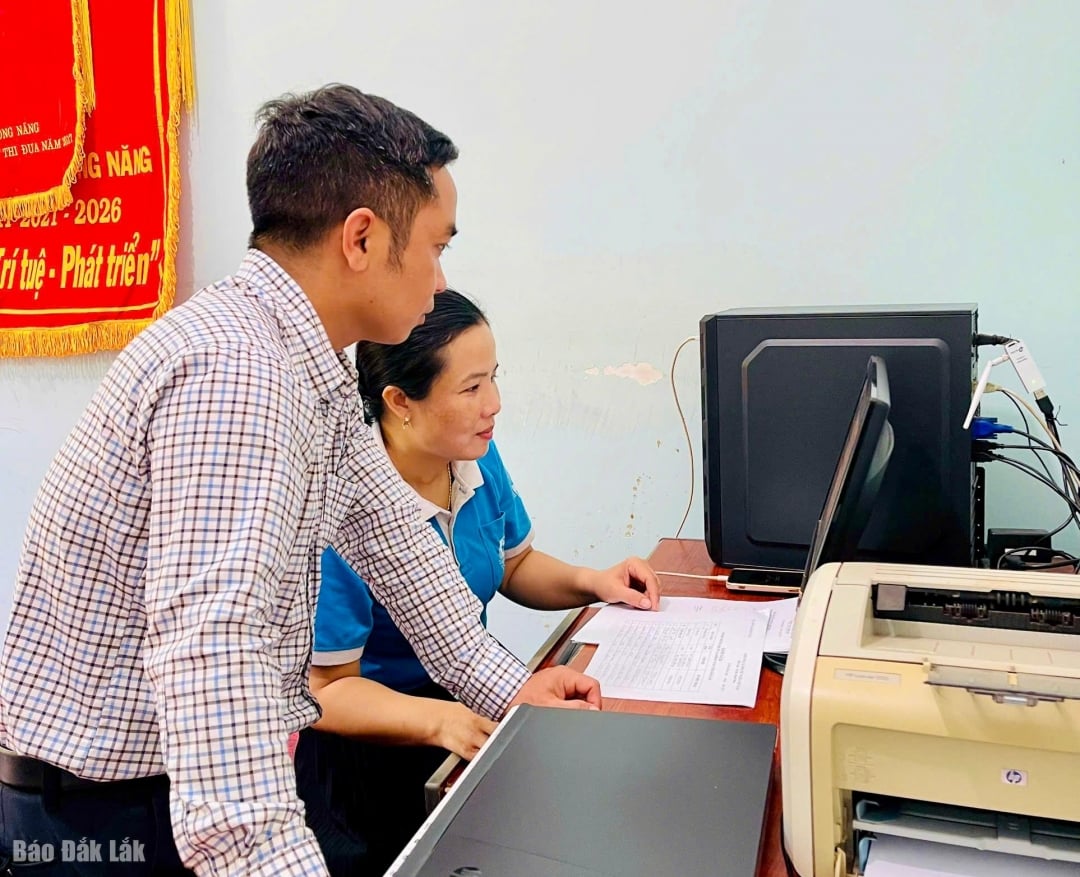 Ông Y Rô Ya Niê, Chủ tịch UBMTTQVN xã Krông Năng 