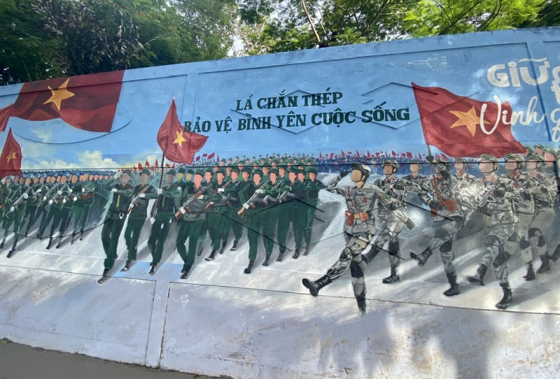Bản trường ca bằng hình ảnh dài 300m khơi gợi tinh thần yêu nước -1