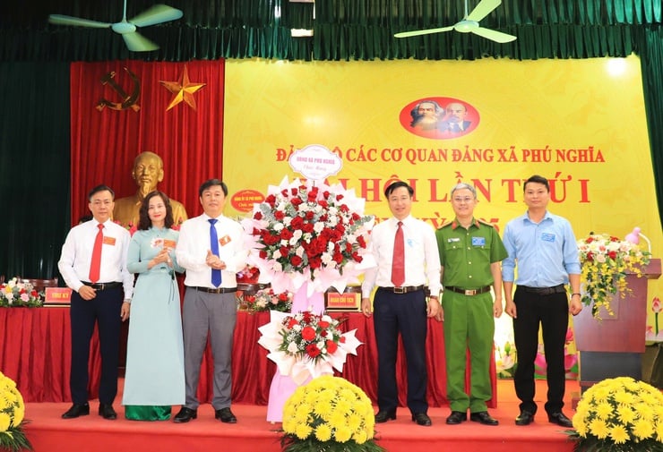 Xã Phú Nghĩa chuẩn bị chu đáo cho kỳ Đại hội đầu tiên sau sáp nhập: Khẳng định tầm nhìn phát triển trong kỷ nguyên mới- Ảnh 3.