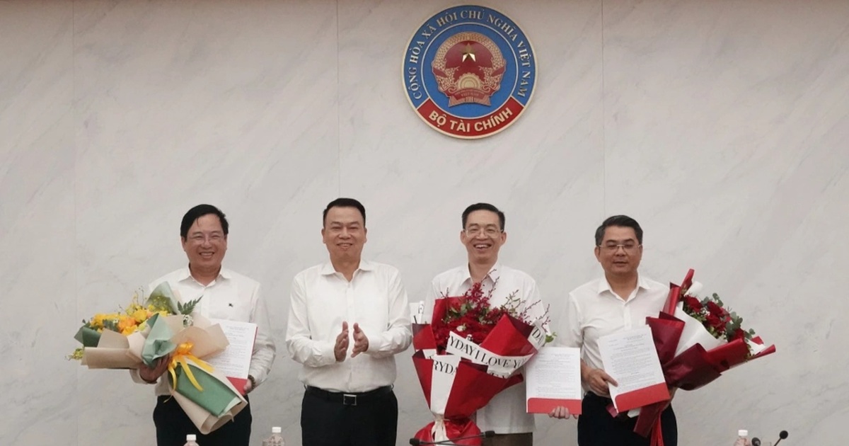 Bộ Tài chính bổ nhiệm vụ trưởng Vụ Quốc phòng, an ninh, đặc biệt
