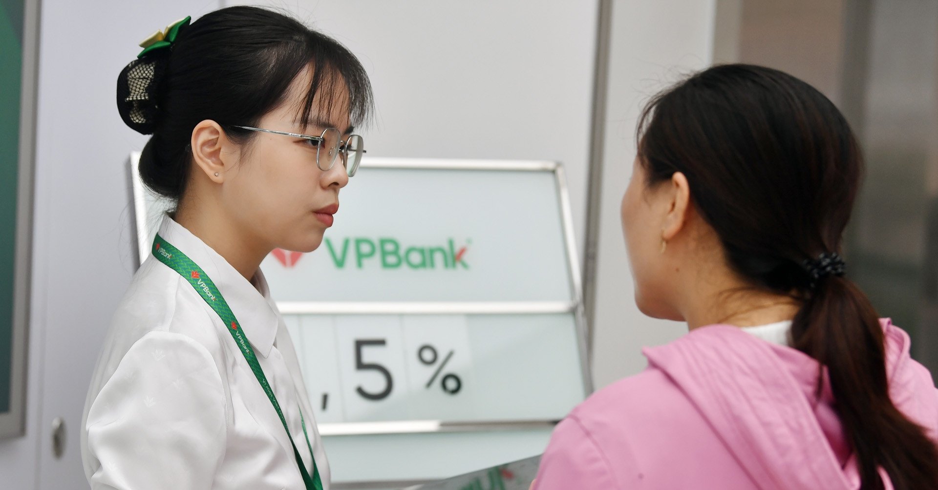Ngân hàng phải nghiêm túc thực hiện công khai lãi suất cho vay