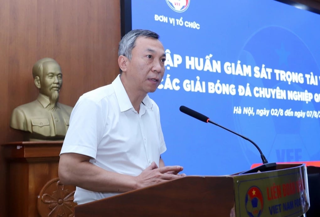 Chủ tịch VFF nhắn nhủ các trọng tài giám sát bản thân nghiêm túc hơn - 2