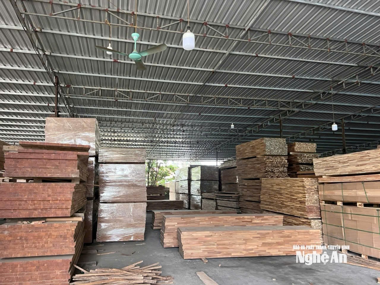 2 sản phẩm gỗ ép xuất sang Mỹ