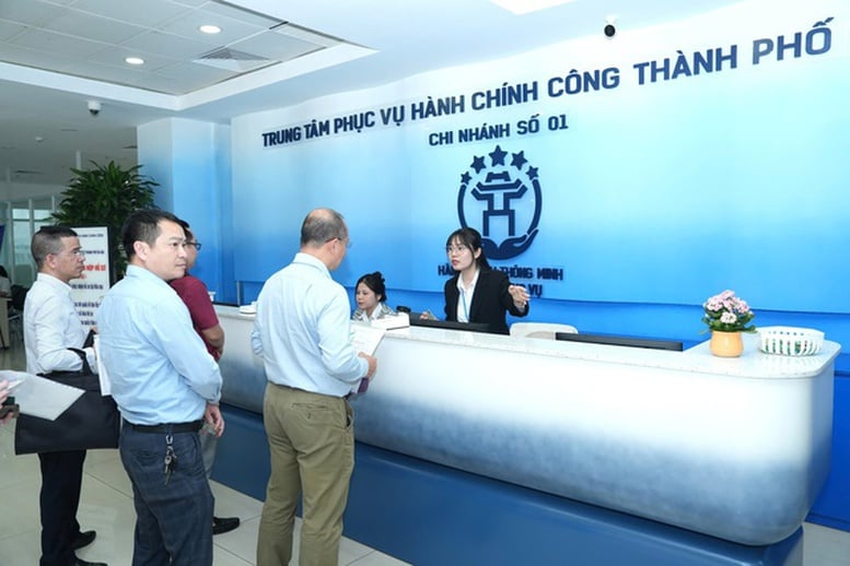Thống nhất thẩm quyền thành lập Trung tâm Phục vụ hành chính công- Ảnh 1.